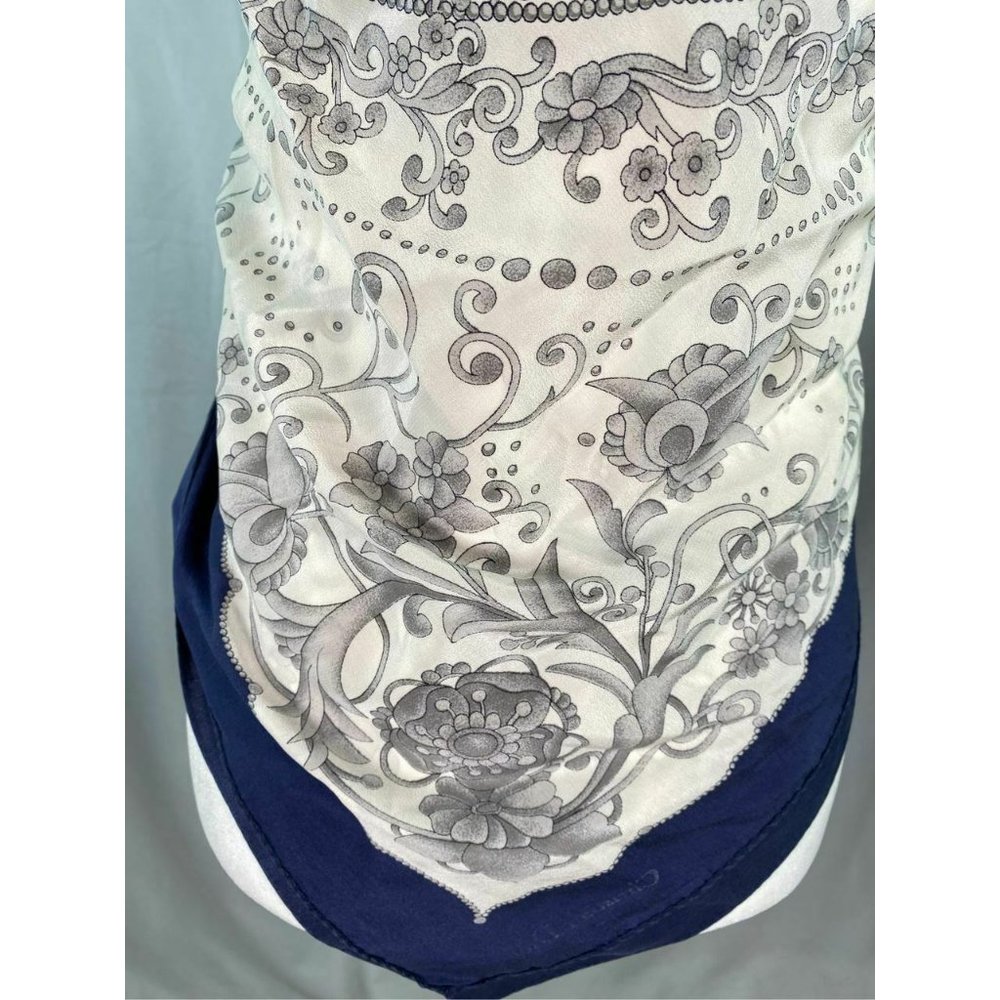 Christian Dior floral scarf - Picture 5 of 5